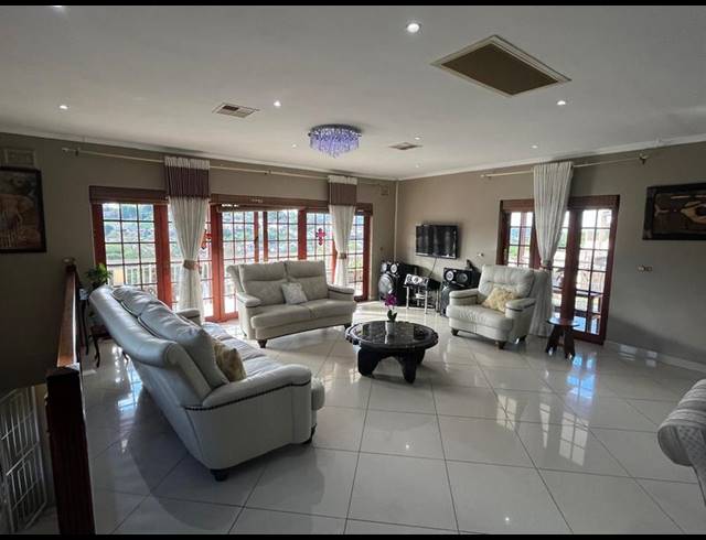 3 BEDROOM HOUSE FOR SALE IN NORTHDENE
